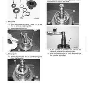 K&ouml;nnte beinhalten: Diagramm zur Montage des Kupplungspakets eines Getriebes mit Schritten zur Demontage und Montage. Enth&auml;lt beschriftete Abbildungen von Zahnr&auml;dern, Platten und einem Kolben, zusammen mit Textanweisungen und Teilenummern. Quelle: Komatsu-Handbuch.