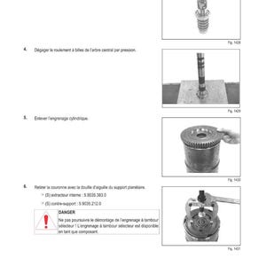 May include: A technical diagram with instructions in French, detailing mechanical procedures. The image includes close-up photos of tools and components, such as a retaining ring, bearings, and gears. The text includes warnings and part numbers.