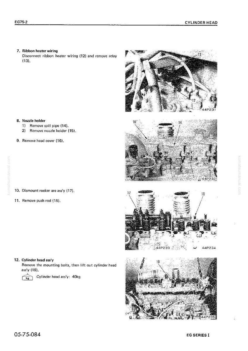 K&ouml;nnte beinhalten: Diagramm zur Demontage der Zylinderkopf-Baugruppe. Enth&auml;lt Bilder von D&uuml;senhaltern, Kipphebeln und Sto&szlig;stangen. Der Text gibt an, dass die Zylinderkopf-Baugruppe 40 kg wiegt.