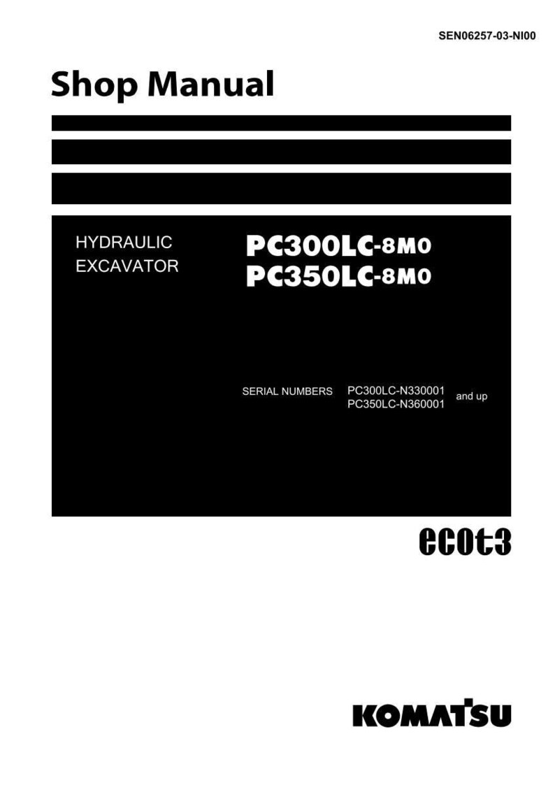Pu&ograve; includere: Un Manuale di Officina bianco con testo nero. Il manuale include il testo "HYDRAULIC EXCAVATOR" e i numeri di modello "PC300LC-8MO" e "PC350LC-8MO". Il logo Komatsu &egrave; in basso.