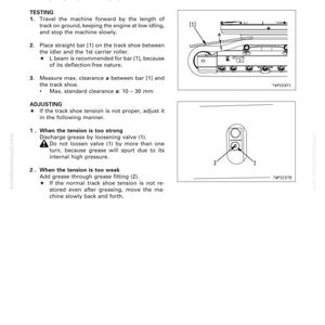 K&ouml;nnte beinhalten: Eine Seite aus einem Handbuch mit dem Titel &bdquo;Pr&uuml;fen und Einstellen der Kettenspannung&ldquo;. Der Text beschreibt Verfahren zum Testen und Einstellen der Spannung eines Kettenschuhs, einschlie&szlig;lich Messungen. Diagramme veranschaulichen die Komponenten.
