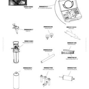 Op de afbeelding: Een assortiment Komatsu-gereedschappen, waaronder een hydraulische tester, een HP/LP-drukmeter, een inflatieset en een handvetpomp. De afbeelding toont ook een stikstofdrukminder en een roestbeschermingswas.
