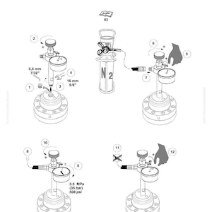 Peut inclure: Sch&eacute;ma technique d'un ensemble de r&eacute;gulateur de gaz avec divers composants &eacute;tiquet&eacute;s. Comprend des mesures en mm et en bar. Comprend un symbole d'avertissement et le logo Komatsu.