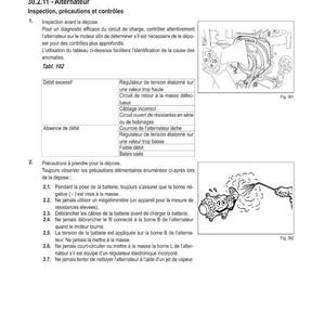 Op de afbeelding: Diagram van een alternatorkeuze-inspectieprocedure met illustraties en tekst. Bevat figuren 391 en 392, met details over stappen en voorzorgsmaatregelen voor auto-onderhoud. De tekst is in het Frans.