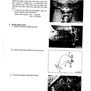 K&ouml;nnte beinhalten: Eine Seite aus einem Handbuch, die die Demontage und Montage des Motors detailliert. Die Seite enth&auml;lt Diagramme von Motorkomponenten, darunter eine Antriebswelle, Schl&auml;uche und ein Gaszug. Text enth&auml;lt Anweisungen und Messungen.