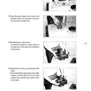 Op de afbeelding: Een pagina uit een handleiding met stapsgewijze instructies voor het monteren van een mechanisch onderdeel. De afbeeldingen tonen handen die met onderdelen werken, met tekst die elke stap beschrijft, inclusief het aanbrengen van vet en het monteren van de roterende groep.