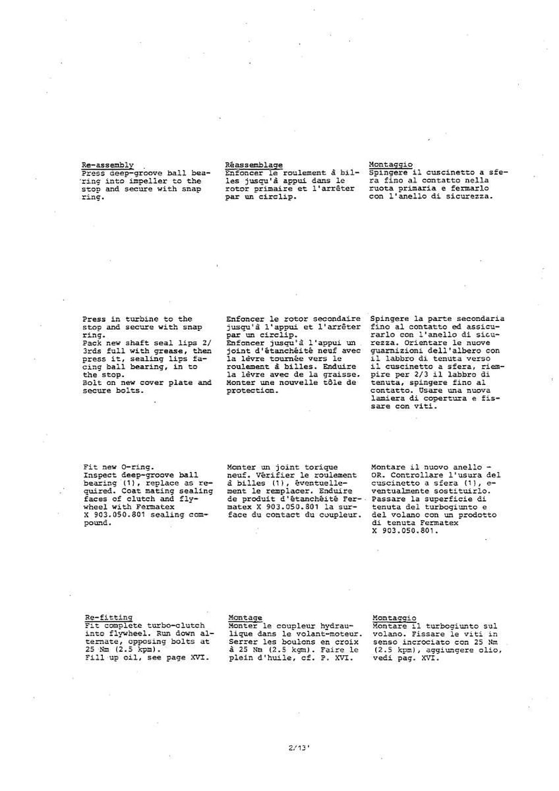 Puede incluir: Una p&aacute;gina de manual con instrucciones de montaje en ingl&eacute;s, franc&eacute;s e italiano. El texto detalla el ensamblaje de componentes mec&aacute;nicos, con diagramas y referencias.