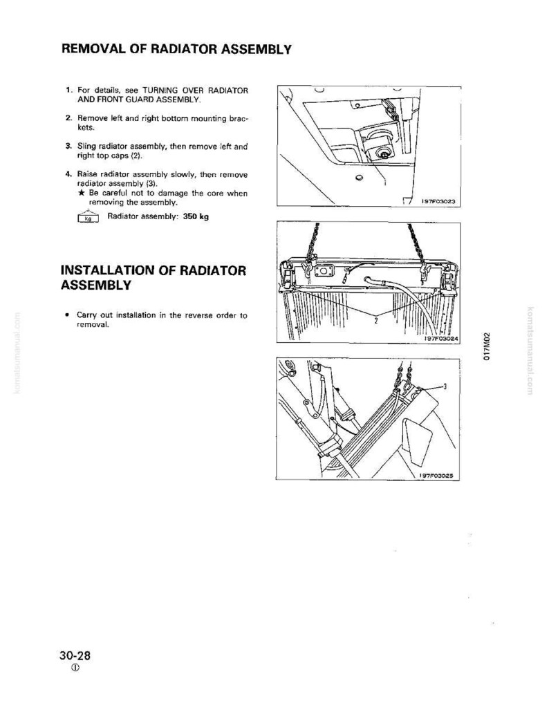 K&ouml;nnte beinhalten: Eine Manuellseite mit Anweisungen und Diagrammen zum Aus- und Einbau einer K&uuml;hlerbaugruppe. Der Text enth&auml;lt Schritte und einen Hinweis auf das Gewicht des K&uuml;hlers, ca. 350 kg.