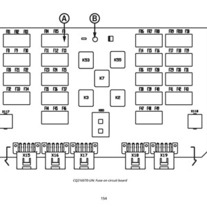 Puede incluir: Diagrama de una caja de fusibles con m&uacute;ltiples compartimentos y conectores etiquetados. El dise&ntilde;o incluye ranuras rectangulares con c&oacute;digos alfanum&eacute;ricos como F14, F15 y K53, y conectores etiquetados X15 a X19.