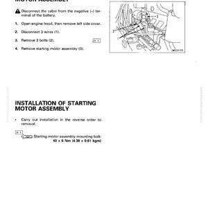 Op de afbeelding: Een pagina uit een handleiding met instructies voor het verwijderen en installeren van een startmotor. De tekst bevat diagrammen en specificaties, inclusief een aanhaalmoment voor de bevestigingsbout van 43 &plusmn; 6 Nm.