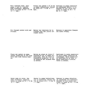 Pu&ograve; includere: Un diagramma tecnico in bianco e nero con istruzioni per il montaggio di una pompa idraulica. Il testo include i passaggi per l'avvitamento, il montaggio delle prese, il posizionamento delle guarnizioni e il montaggio della pompa. Misure in Nm e kpm.