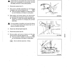 Op de afbeelding: Diagram met de verwijdering van de giekcilinderconstructie, met genummerde stappen en illustraties. Instructies voor het loskoppelen van vetbuizen en het controleren van vulplaten. Tekst: "VERWIJDERING VAN DE GIEKCYLINDERCONSTRUCTIE" en "Giekcilinderconstructie: 105 kg."