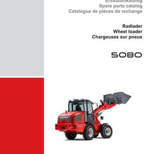 Op de afbeelding: Een rode Weidemann 5080 wiellader, met een opgetilde bak, wordt getoond tegen een witte achtergrond. De afbeelding bevat het Weidemann-logo en tekst in meerdere talen: Ersatzteilkatalog, Spare parts catalog, en Catalogue de pi&egrave;ces de rechange.