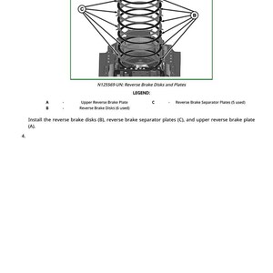 Puede incluir: Diagrama de discos y placas de freno traseros, etiquetados A, B y C. El diagrama incluye una placa de freno trasero superior, discos de freno trasero y placas separadoras de freno trasero. El texto en la parte inferior proporciona instrucciones de instalaci&oacute;n.