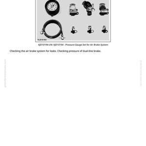 Op de afbeelding: Illustratie van een manometer set voor een lucht remsysteem. De set bevat een ronde meter, diverse fittingen en een slang. Tekst op de afbeelding luidt "KJD10194 - Pressure Gauge Set for Air Brake System."