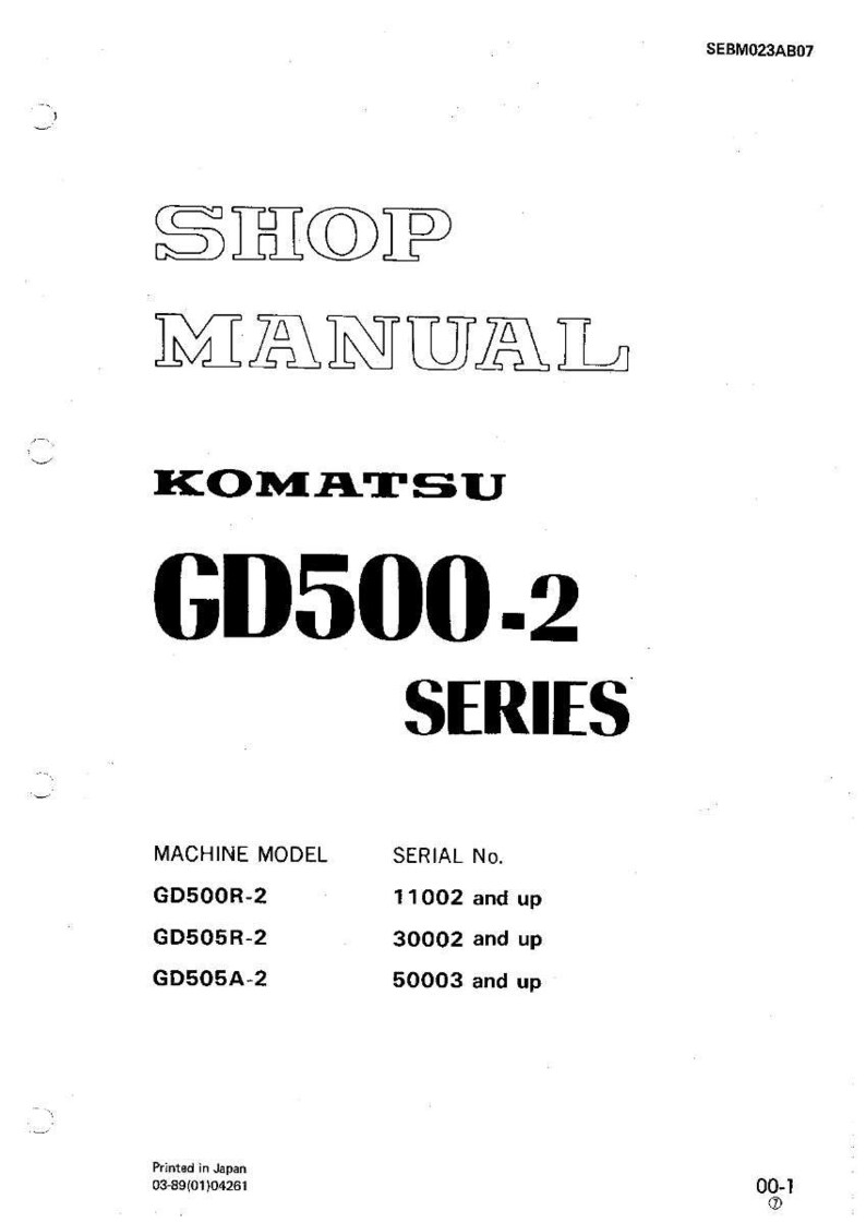 K&ouml;nnte beinhalten: Ein wei&szlig;es Komatsu Shop Manual-Cover mit schwarzem Text. Der Titel lautet "SHOP MANUAL" &uuml;ber "KOMATSU GD500-2 SERIES". Darunter sind Maschinenmodelle und Seriennummern. Gedruckt in Japan.