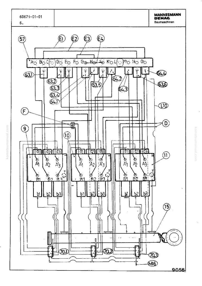 Pu&ograve; includere: Schema elettrico in bianco e nero di un sistema Mannesmann Demag Baumaschinen. Il diagramma mostra vari componenti collegati da linee ed etichette. Include testo e numeri.