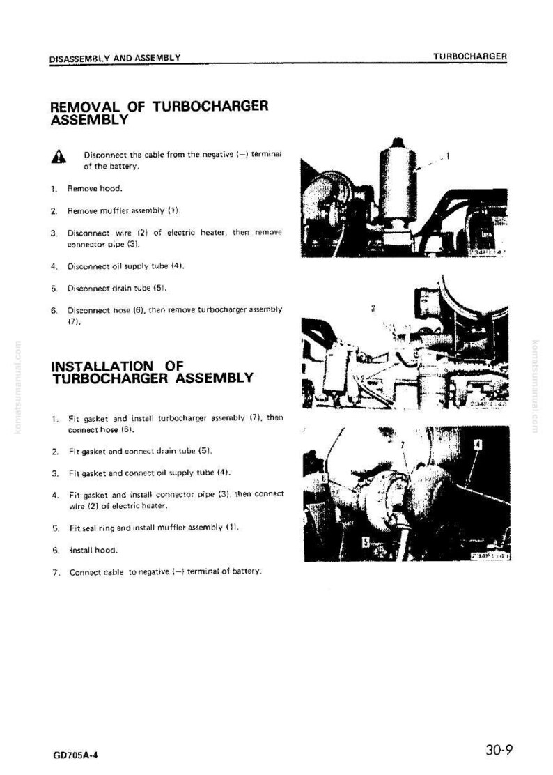 Op de afbeelding: Een zwart-wit technische tekening met instructies voor het verwijderen en installeren van een turbocharger-assemblage. De tekening bevat genummerde stappen en illustraties van motoronderdelen.