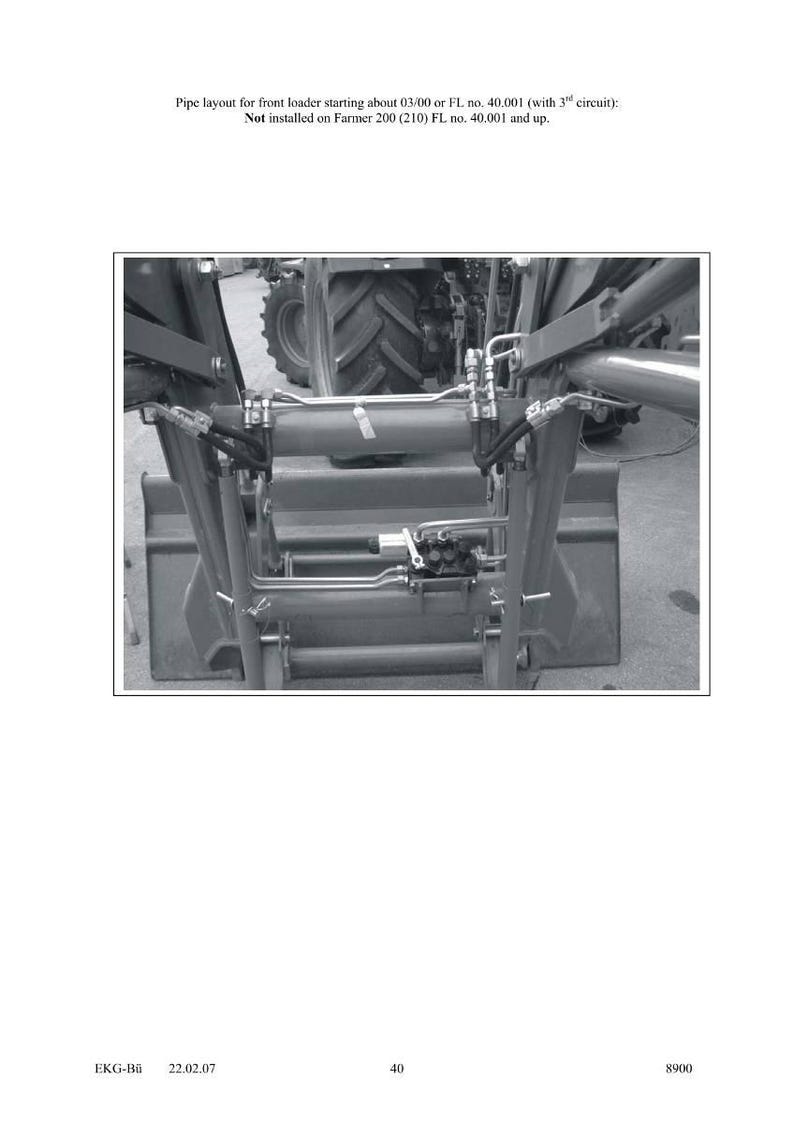 May include: A technical diagram showing the pipe layout for a front loader, with text detailing the starting specifications. The image presents the mechanical components of the loader, including pipes and structural elements, in grayscale.