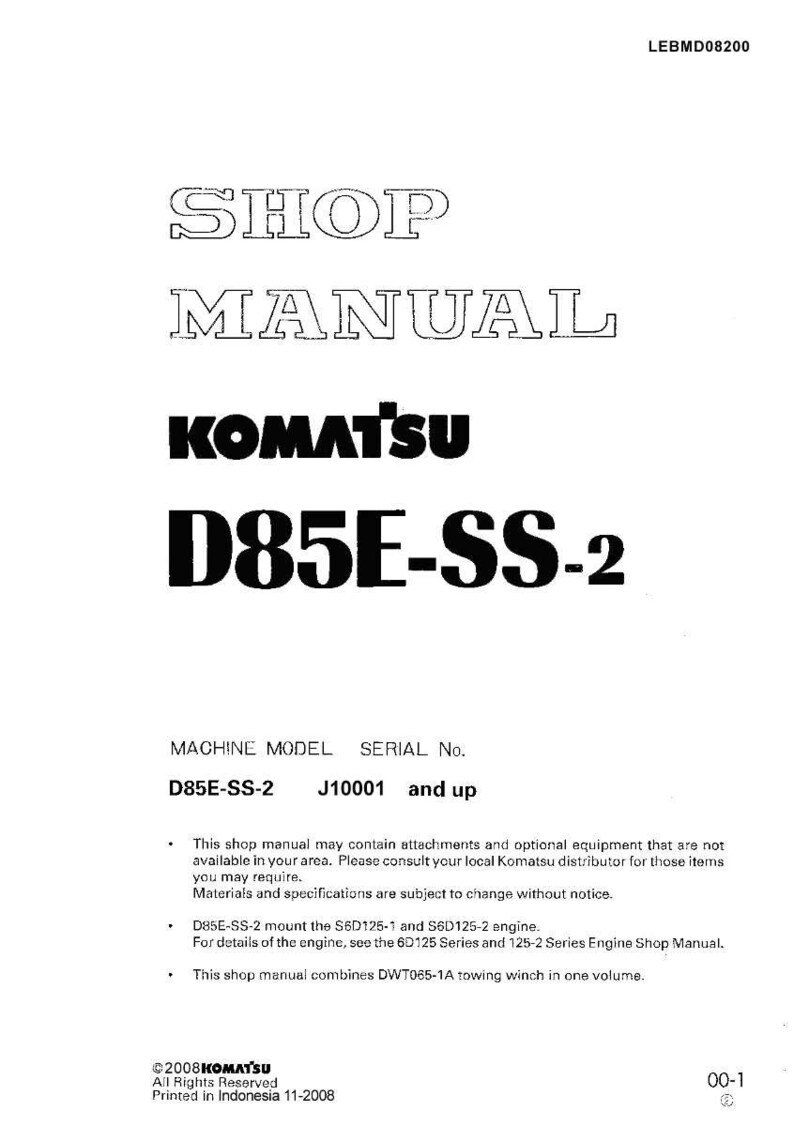 K&ouml;nnte beinhalten: Ein wei&szlig;es Werkstatthandbuch mit schwarzem Text. Der Titel "SHOP MANUAL" steht oben, gefolgt von "KOMATSU" und "D85E-SS-2". Das Handbuch enth&auml;lt Details zum Maschinenmodell D85E-SS-2 und der Seriennummer J10001 und h&ouml;her.