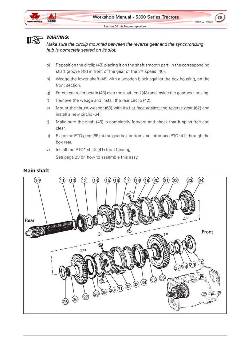 Puede incluir: Diagrama de un manual de taller para tractores de la serie 5300. La imagen muestra una vista explosionada de un conjunto de caja de cambios, con varios engranajes, ejes y componentes etiquetados con n&uacute;meros. El texto incluye advertencias e instrucciones de montaje y mantenimiento.