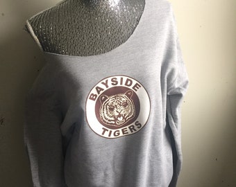 Bayside Tigers Kelly Kapowski Saved By The Bell Off The Shoulder Sweatshirt