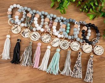 Personalized Wristlet Keychain,Wristlet Keychain,Wristband Key Ring,Hands Free Bangle Keychain,Custom Silicone Beaded Bracelets Gift for Her