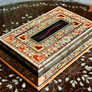 Vintage-Inspired Wooden Tissue Cover, Handcrafted Decorative Box