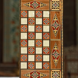 Handmade Chess & Backgammon Set 2-in-1 - Wooden Folding Game Board - Complete with All Pieces