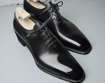 Handmade Black Leather Oxford Wholecut Shoes: Men's Formal Dress Shoes