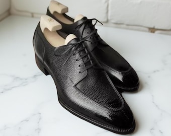 Zapatos Oxford de cuero negro hechos a mano: calzado formal para hombre