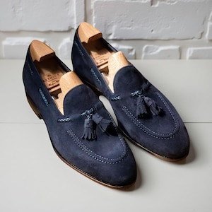 Men’s Blue Suede Tassel Loafers Handmade Slip-On Leather Dress Shoes Classic Soft Suede Formal And Casual Footwear