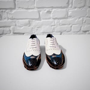 Handmade Leather Wingtip Oxford Brogue Shoes: Two-Tone Dress Shoes