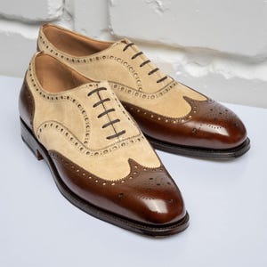 Men’s Two Tone Wingtip Oxford Brogue Shoes Suede And Genuine Leather Lace-Up Dress Shoes