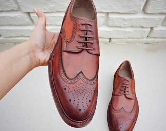 Handmade Leather Wingtip Derby Shoes: Men's Brogue Dress Shoes