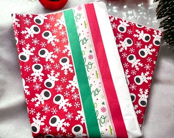 60 Reindeer Ho Ho Ho tissue paper sheets gift present wrapping craft supply store packaging holiday red green white bulk Merry Christmas