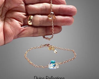 Petite Heart Bracelet:Topaz Color,Off-Set Heart,Gold Chain, Adjustable
