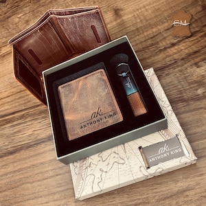 Personalisiertes Geschenkset für Ehemann, kundenspezifische lederne Geschenkbox, lederne Mappe und Schlüsselbund-Set, kundenspezifisches verrücktes Ledermappen-Schlüsselringset für Ihn