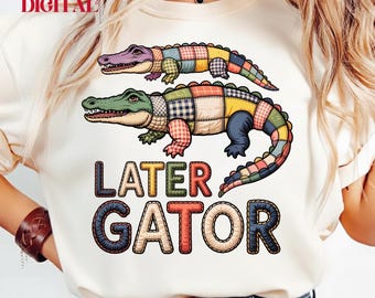 Más tarde Gator PNG, Diseño de camisa de cocodrilo con patchwork a cuadros, Último día de clases PNG, Clase terminada Vacaciones de verano Gator acolchado Descarga digital