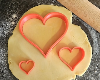 Heart Cookie Cutter Set, Heart Shaped Fondant Cutter, Nesting Baking Cutter, Cookie Decorating Tool, 3 Sizes, Wedding Cookies