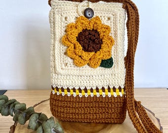3D Sunflower Crochet Bag – Two Sunflower Styles | Sunny Yellow, Browns & Oranges | Adjustable Strap | Perfect for All Ages