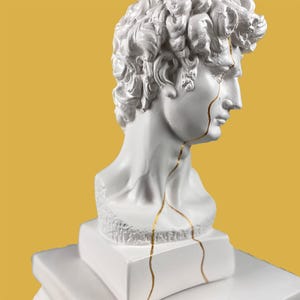 Michelangelos David Sculpture Decor, Handmade Pop Art Sculpture, Office Decor, White Statue of David, Living Room Decor, Modern Art Statue