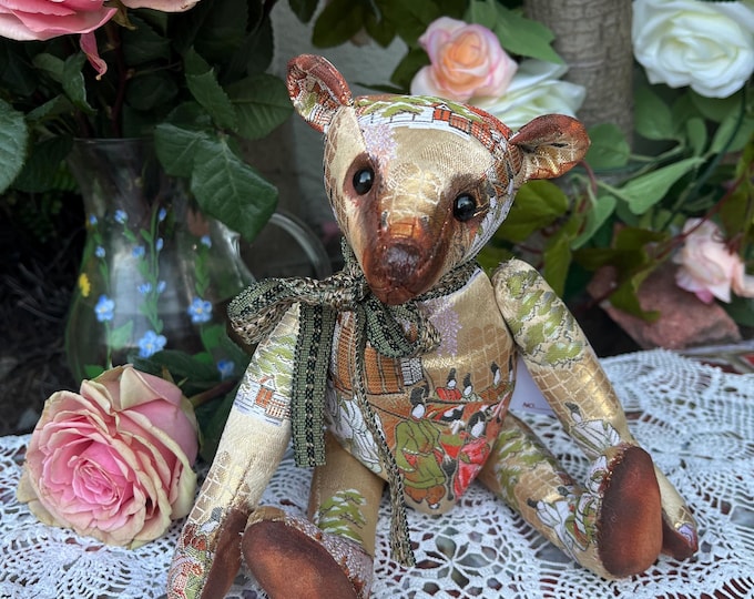 Li - 10 inch gold vintage taffeta oriental bear