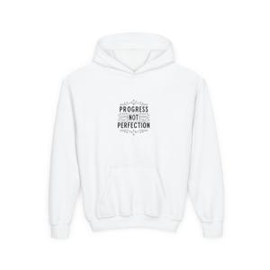 Bluza z kapturem Progress Not Perfection Youth - bluza z motywującym cytatem, sweter dziecięcy, bluza z pozytywną inspiracją, koszulka do samodoskonalenia,
