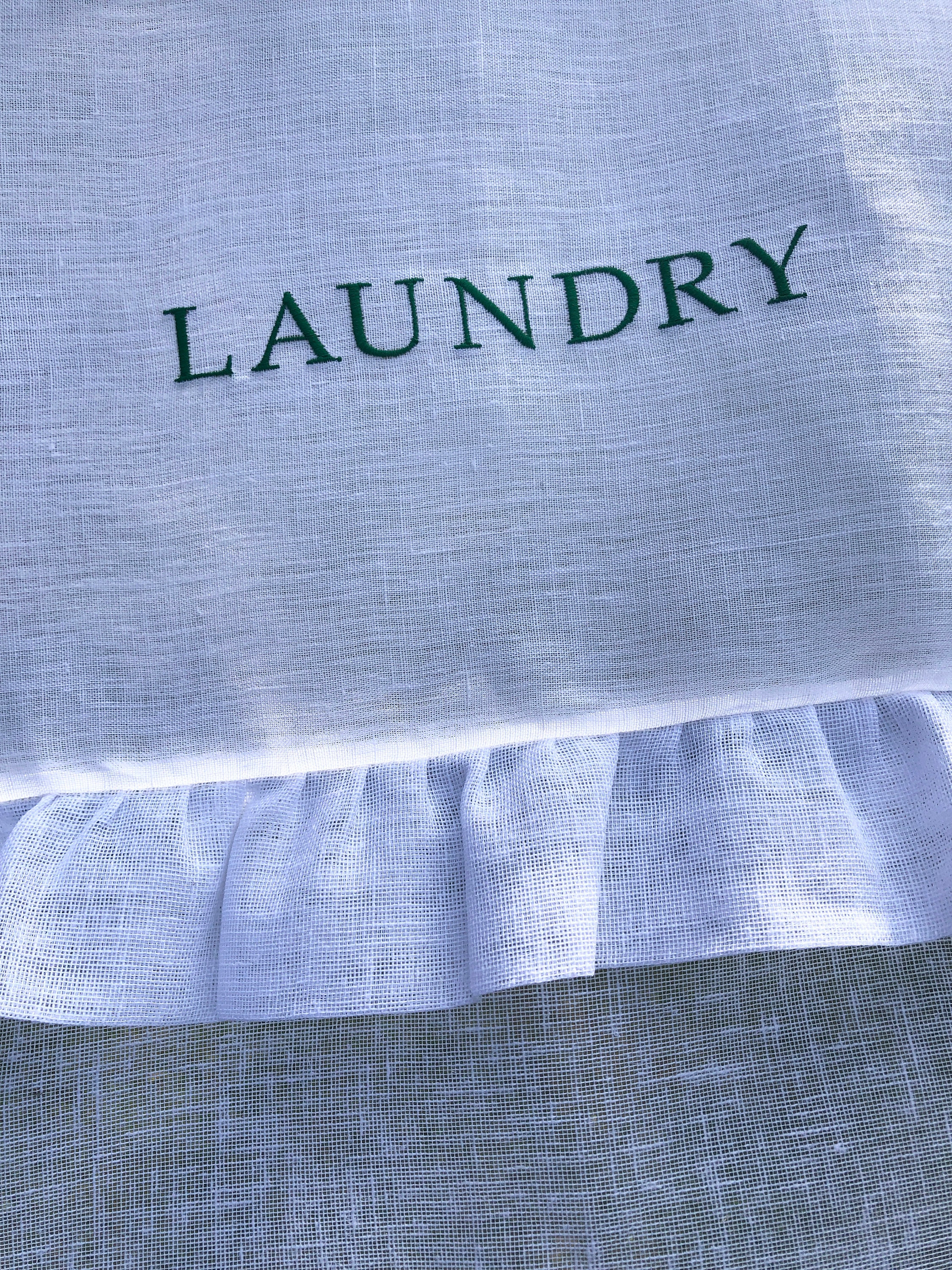 Rideau Blanc de Volant Linge avec La Broderie Blanchisserie