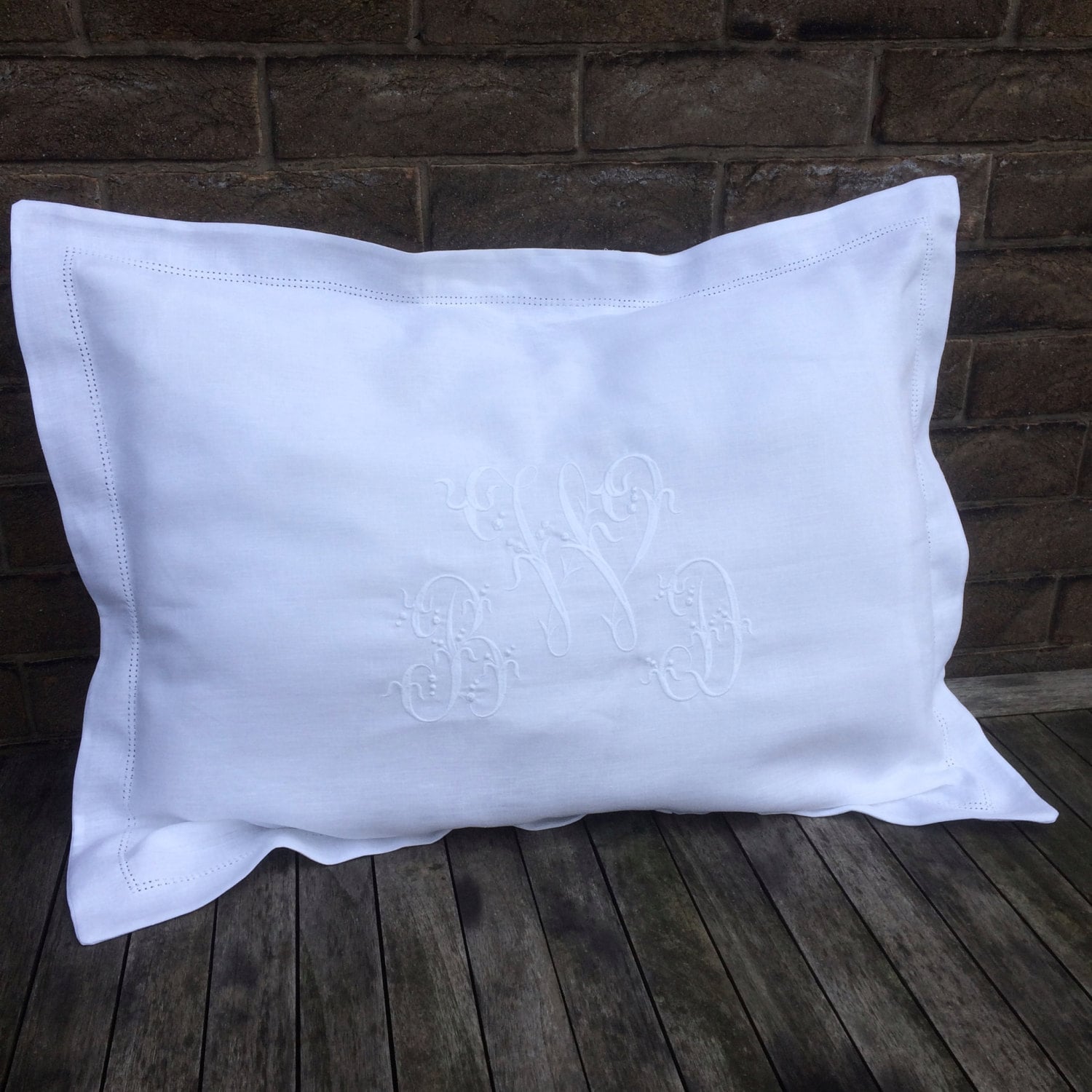 White 100% Linen King Pillow Sham, Custom Embroidered Centre Monogram Luxury Oxford Pillowcase Beddi