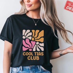 Cool Tia Club Shirt, Cool Tia Shirt, Favorite Tia Shirt, Cool Tia Gift from Niece, New Tia Shirt, Funny Cool Tia Shirt gift for friend