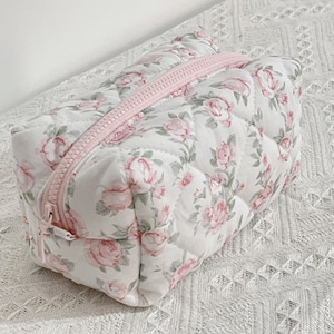 Handgemachte Gesteppte Schminktasche, Rosa Rose Floral Baumwollbeutel