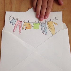 Carte de vœux originale à l’aquarelle peinte à la main avec enveloppe.  Blanc.  Annonce de bébé, Baby Shower, Anniversaire de bébé, Fête des mères, Amour