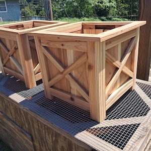 Handmade Cedar Planter Box: Rustic Farmhouse X-Design